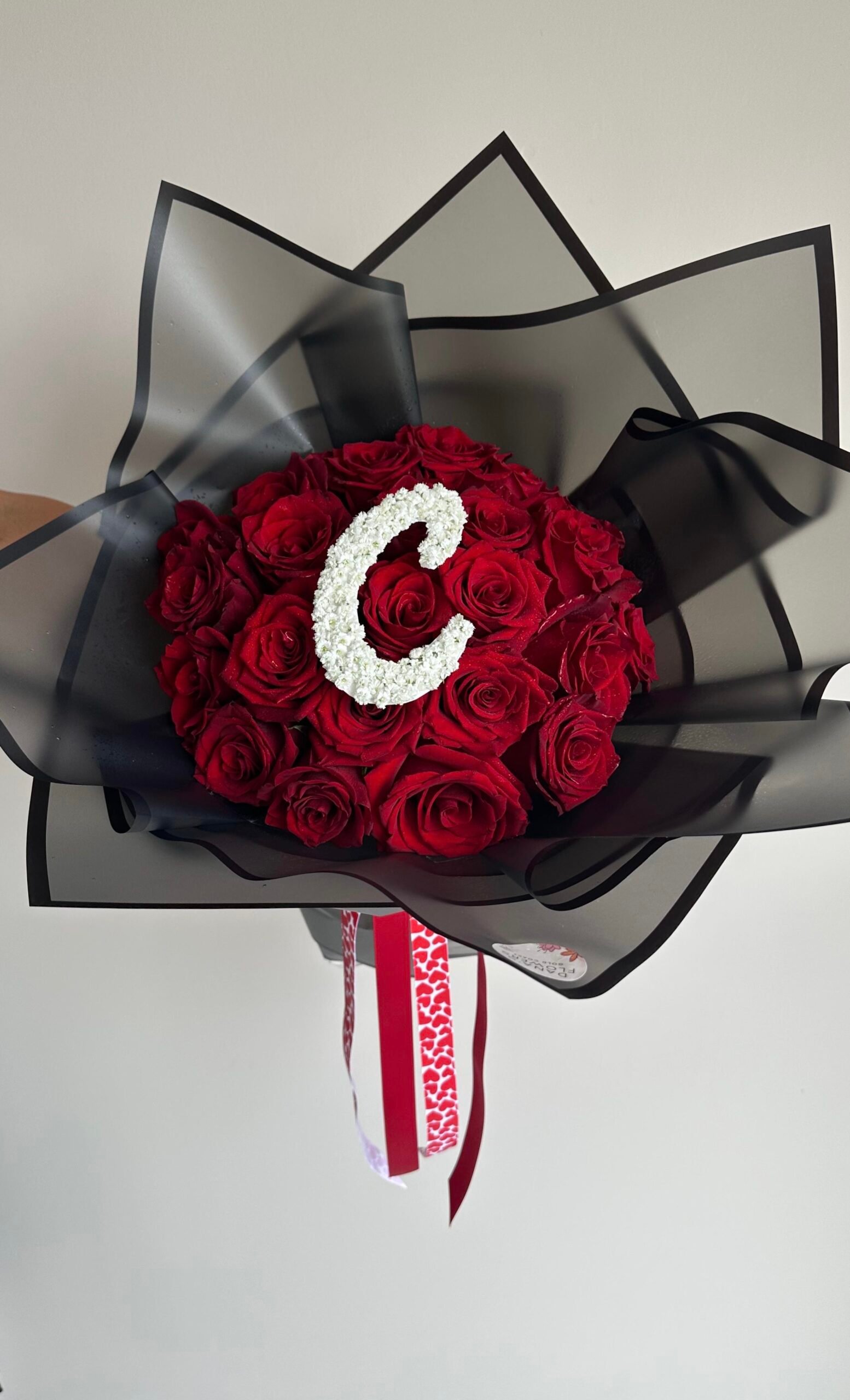 Personalised custom roses with letter