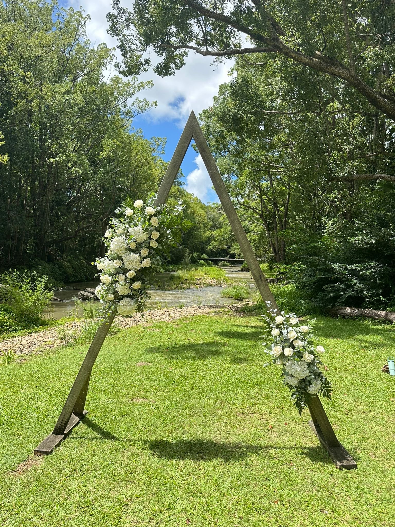 Wedding florist creating elegant, bespoke floral designs for ceremonies and receptions. Bridal bouquets, arches, and centerpieces crafted with fresh seasonal flowers to make your wedding unforgettable.